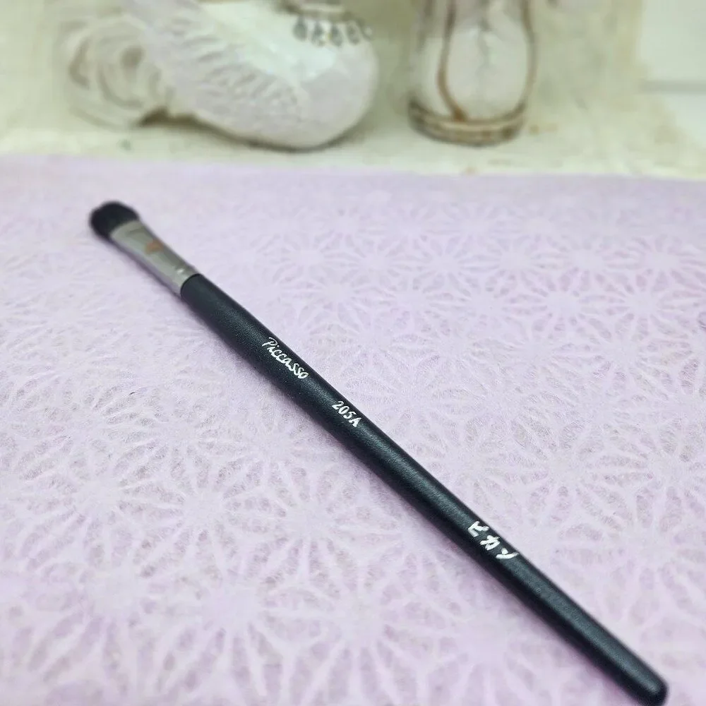 Piccasso 205A Eyeshadow Brush New